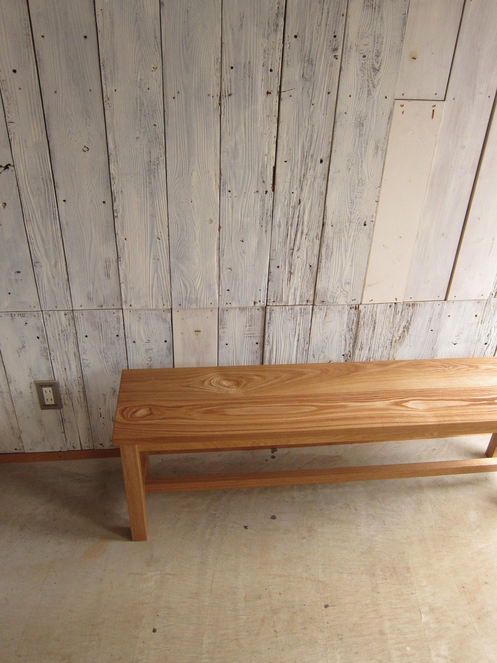 TAMO BENCH
